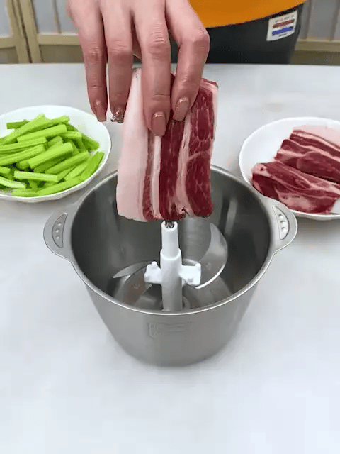 TURBOCHEF PRO™ – Molino Picador Eléctrico 2 Litros
